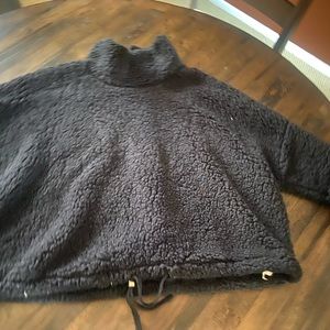 Shirt/Sweater. Small. Lightly used. COTTON ON